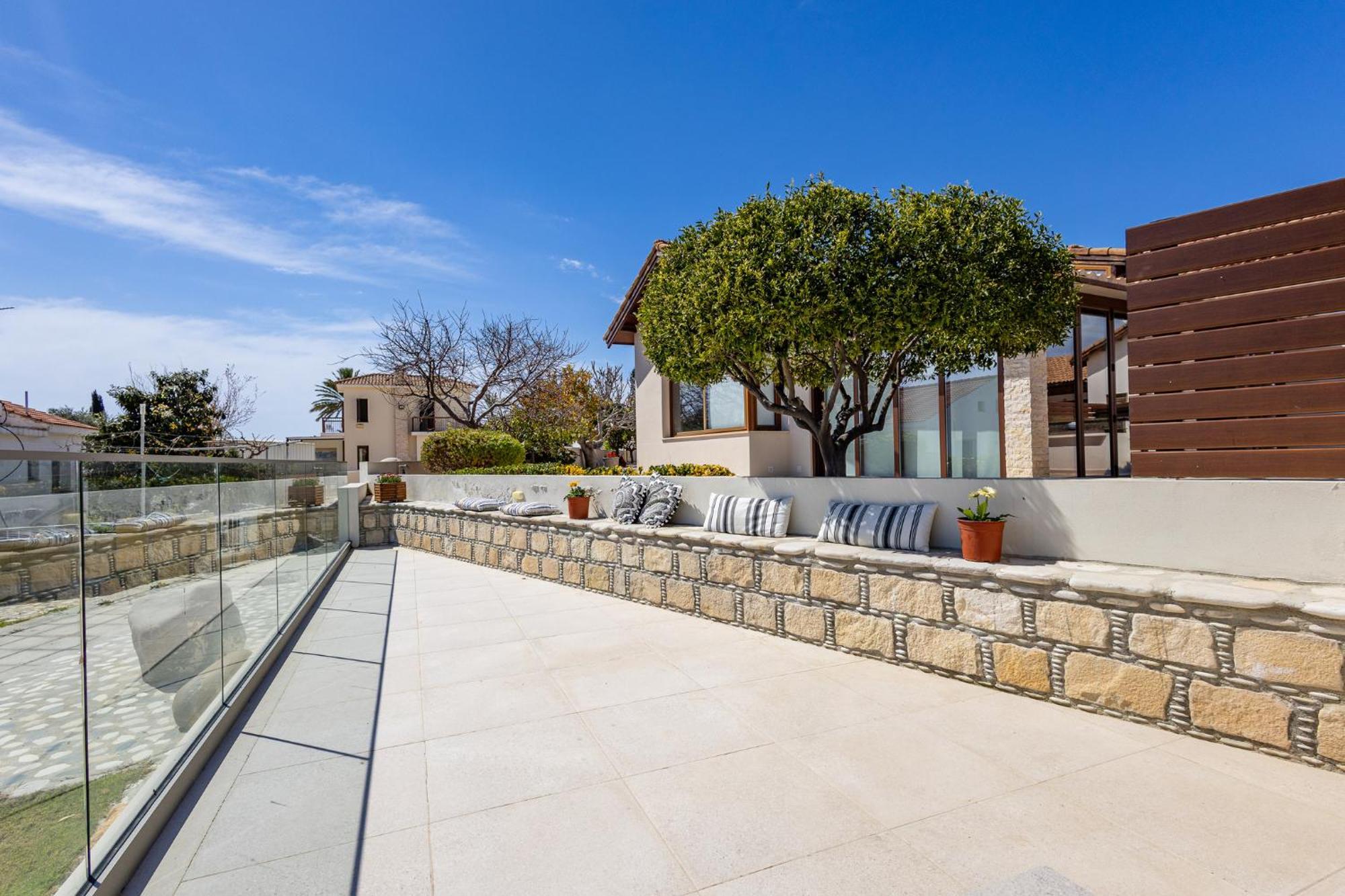 Villa Pacy Agios Theodoros Exterior photo